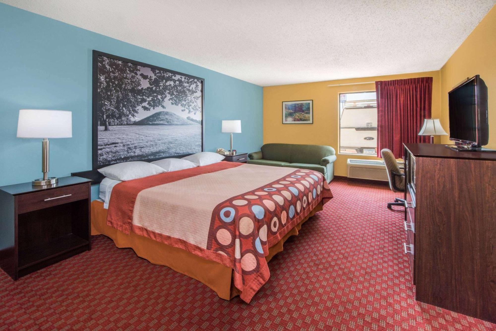 Готель Super 8 By Wyndham Troy Il/St. Louis Area Екстер'єр фото