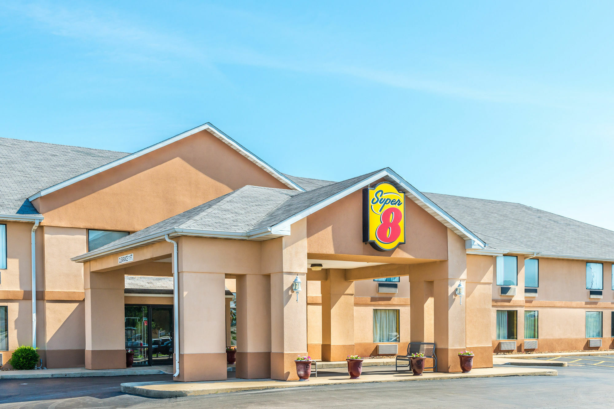 Готель Super 8 By Wyndham Troy Il/St. Louis Area Екстер'єр фото